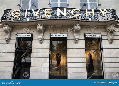 givenchy cheaper in paris|givenchy paris online store.